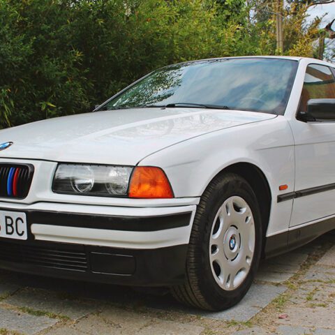 BMW 318is